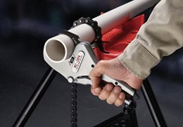 Cortadora de tubos de plástico de gran diámetro con carraca Ridgid7